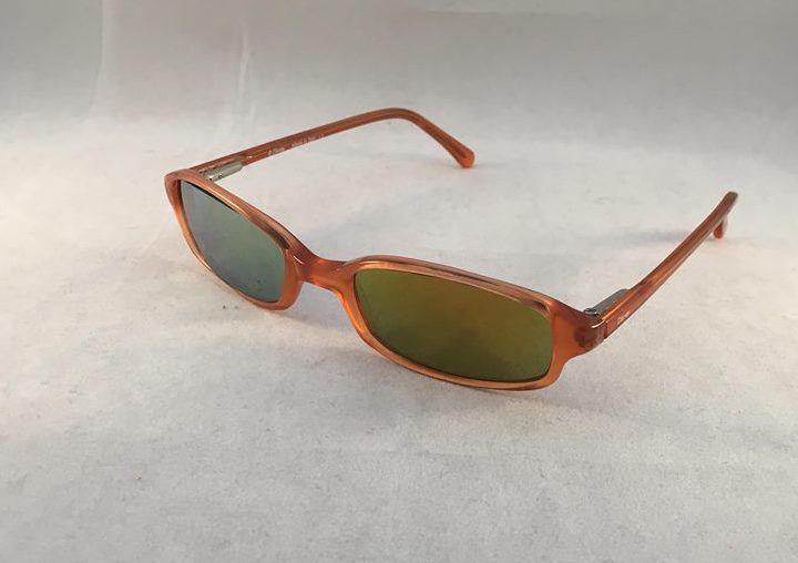 MOD.F08 COL.RED