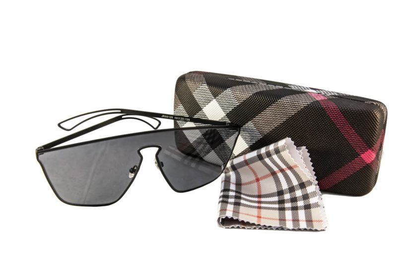 JR66126 black b